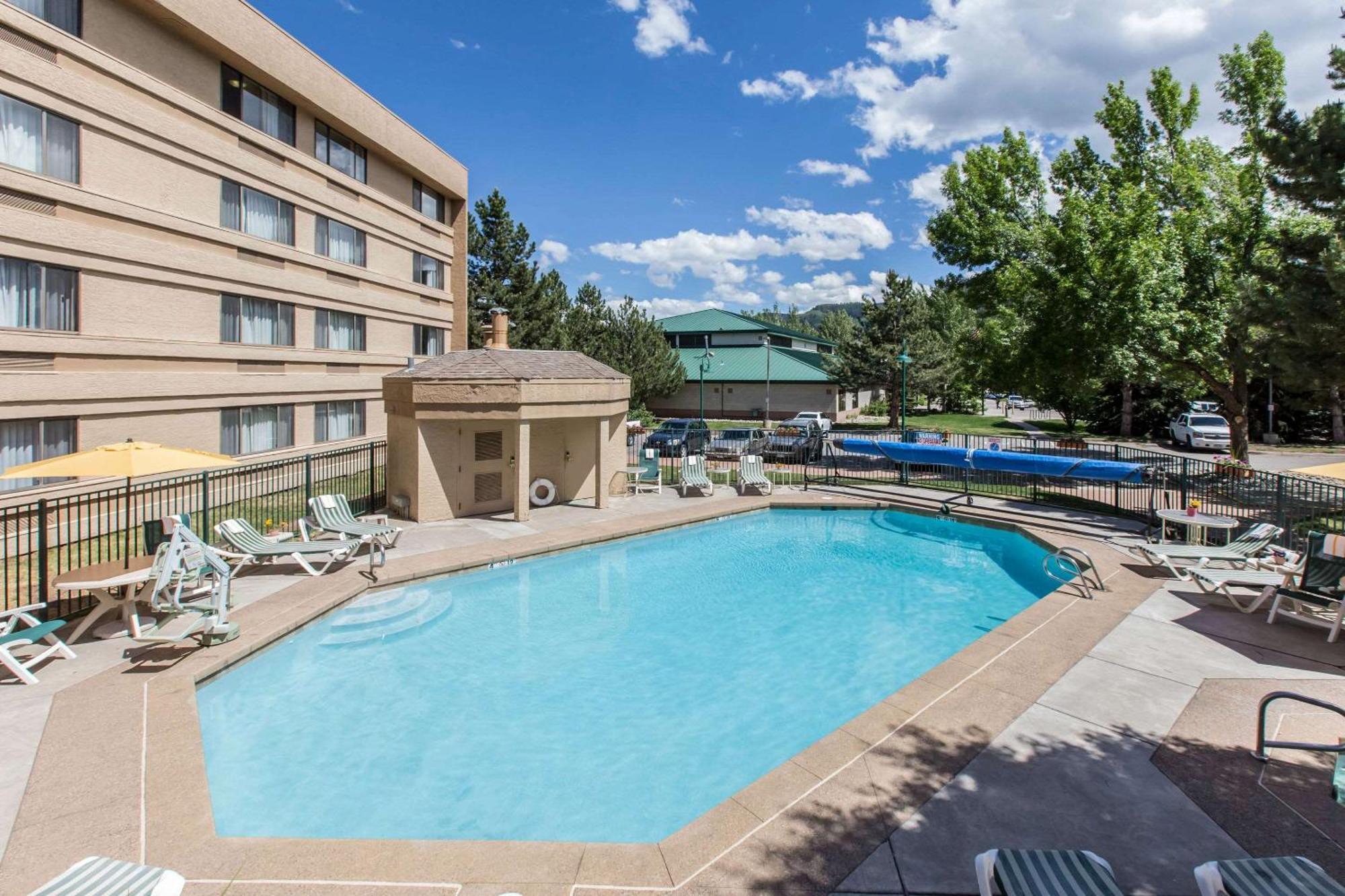 Comfort Inn Near Vail Beaver Creek Avon Exterior photo
